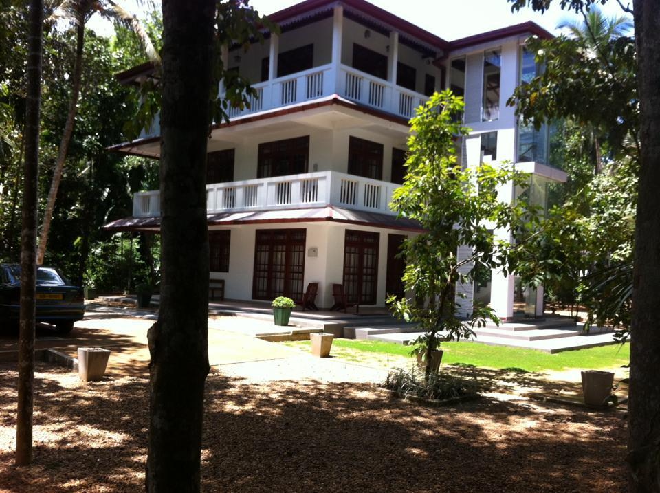 Gem Field Rest Bed and Breakfast Ratnapura Buitenkant foto
