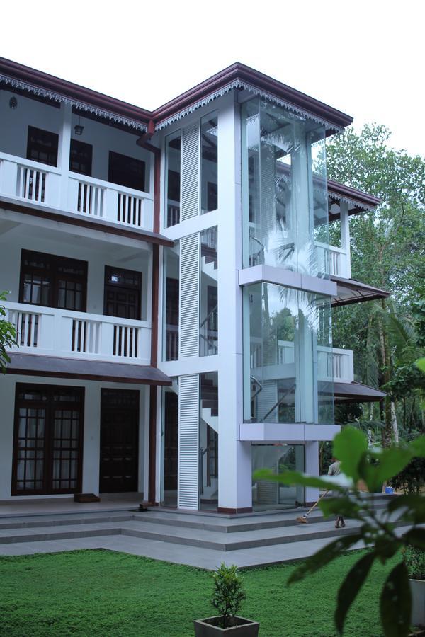 Gem Field Rest Bed and Breakfast Ratnapura Buitenkant foto